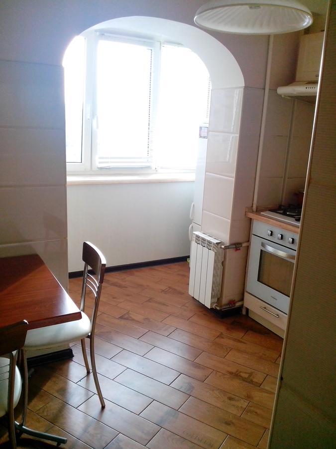 Beautiful And Comfortable 2 Rooms Apartment Kiev Ngoại thất bức ảnh